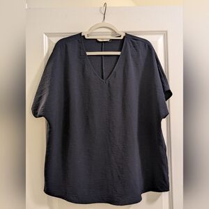 Entro Relaxed Navy Blue Short Sleeve Blouse Size L